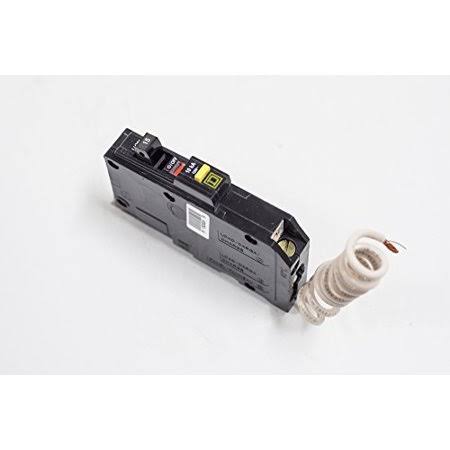 120-Volt 15-Amp Molded Case Circuit Breaker P640