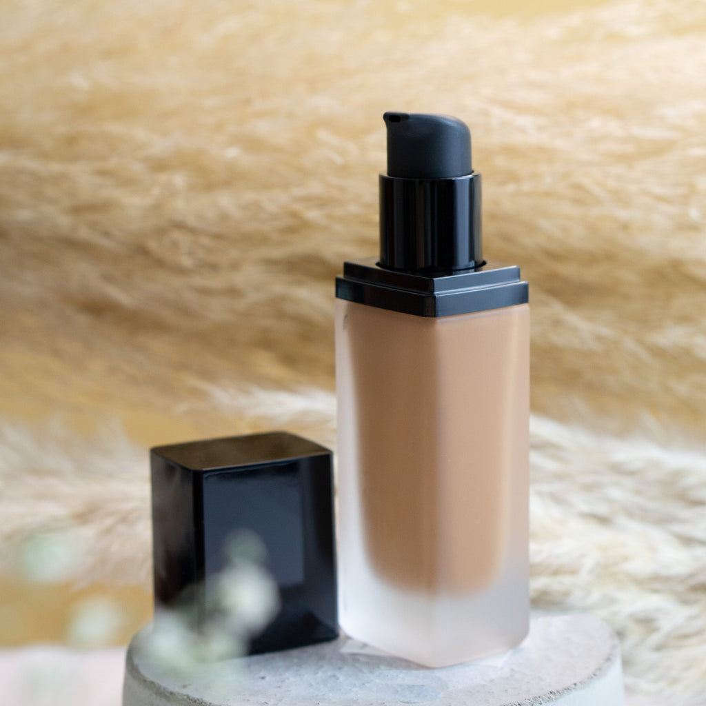 Foundation with SPF R55994